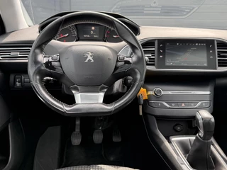 Peugeot 308 Peugeot 308 SW 1.2 PureTech Blue Lease Executive 2e Eigenaar,Pano,110pk,Navi,Dealer Onderhouden,Clima,Cruise,Pdc V+A,Lm velgen,Apk tot 12-2025 - afbeelding nr 3