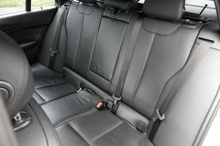 BMW 3 Serie BMW 320i Touring M-sport LEDER LED NAVI 184PK NAP AUTOMAAT - afbeelding nr 8