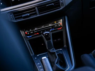 Volkswagen Taigo Volkswagen Taigo 1.5 TSI R-Line|PANO|ACC|18'|VIRTUAL|CARPLAY - afbeelding nr 19