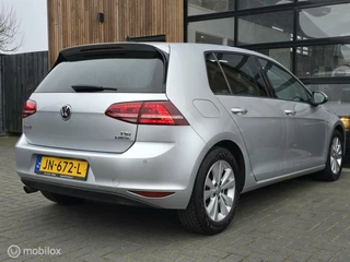 Volkswagen Golf VOLKSWAGEN GOLF 1.0 TSI 116PK CARPLAY CAMERA NAVI CRUISE ECC - afbeelding nr 4