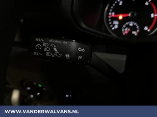 Volkswagen Crafter Volkswagen Crafter 2.0 TDI 140 pk L3H3 L2H2 Euro6 Airco | Navigatie | Apple Carplay | Cruisecontrol Android Auto, Bijrijdersbank, 3000kg trekvermogen, zilver - afbeelding nr 8