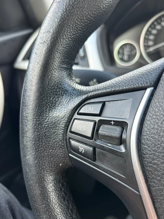 BMW 3 Serie BMW 3-serie 320d Automaat - afbeelding nr 31