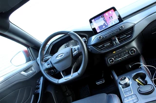 Ford Focus Ford Focus 1.5 EcoBoost ST-Line AUT PANO B&O HUD CARPLAY ACC STOELVW '19 - afbeelding nr 28