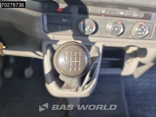 Volkswagen Crafter Volkswagen Crafter 177pk Kipper Dubbel Cabine met Kist Dubbellucht 3,5t Trekhaak Navi Airco Cruise Tipper Benne Kieper Airco Dubbel cabine Trekhaak Cruise control - afbeelding nr 17