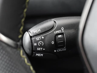 Peugeot 208 Peugeot 208 1.2 PureTech GT-Line - afbeelding nr 23
