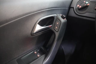 Volkswagen Polo Volkswagen Polo 1.2 TSI DSG 50.000km BLUET CRUISE AIRCO '17 - afbeelding nr 12