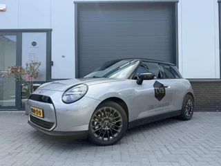 MINI 3-deurs Cooper E Essential 40.7 kWh