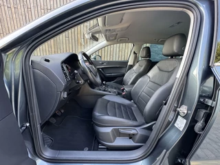 SEAT Ateca Seat Ateca 1.0 EcoTSI Limited Edition Volleer | Stoelverwarming | Apple CarPlay | Navigatiesysteem | Elektrisch bedienbare achterklep | Lichtmetalen velgen | Draadloze telefoonlader | Lane assist & Blind Spot detectie | Parkeersensoren voor en achter - afbeelding nr 9