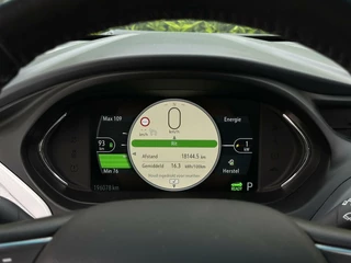 Opel Ampera-e Opel Ampera-e Business executive 60 kWh, NL AUTO, NAP, BOSE, LEDER, NAVI, CRUISE, KEYLESS, CAMERA, DODEHOEK, ECC-AIRCO, STOEL/STUURVERWARMING, LICHTMETAAL 17