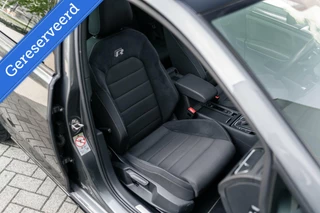 Volkswagen Golf Volkswagen Golf 2.0 TSI 4Motion R Performance Pano Akra DCC - afbeelding nr 42