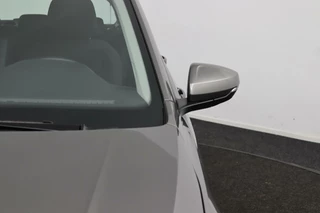 Volkswagen Polo Volkswagen Polo 1.0 TSI Comfortline Business | Navi | PDC | - afbeelding nr 38