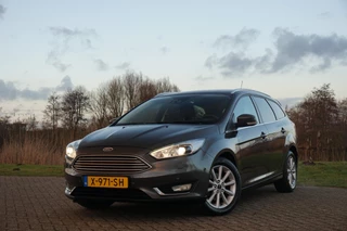 Ford Focus Ford Focus Wagon 1.0 125PK Titanium | Magnetic Grey | Half-leder/Xenon/Winterpack/Trekhaak/Nw.Distributie - BOMVOL! - afbeelding nr 2