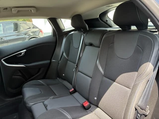 Volvo V40 Volvo V40 1.6 T4 Momentum Trekhaak, Navi, Cruise control - afbeelding nr 12