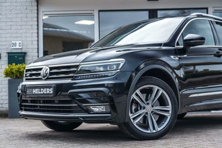 Volkswagen Tiguan Volkswagen Tiguan 2.0 TSI 4Motion 3x R-line HuD 360° ACC - afbeelding nr 22