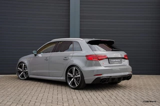 Audi RS3 Audi A3 Sportback 2.5 TFSI RS 3 | Pano | B&O | RS-stoelen | Matrix LED | Virtual cockpit | OPF delete | Orig. NL - afbeelding nr 47