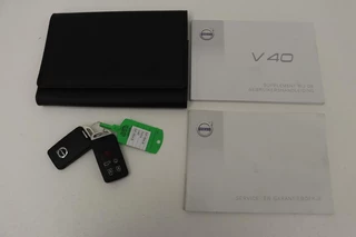 Volvo V40 Volvo V40 2.0 T2 Nordic+ | Stoelverwarming | Full LED |  Camera | Standkachel | Navigatie | Bluetooth | Climate control | Cruise control - afbeelding nr 16