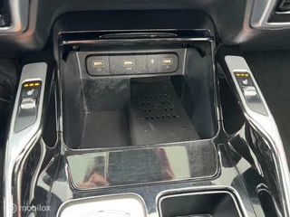 Kia Sorento Sorento 1.6T 267pk PHEV Hybrid 4WD Panorama dak  Smart key , Navigatie , Camera , Lederen bekleding incl. stoel & stuur verwarming , Parkeerhulp Voor& Achter Priveglas , - afbeelding nr 36