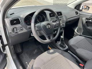 Volkswagen Polo Volkswagen Polo 1.2 TSI Comfortline 90PK AUT NAVI CRUISE TRHK NAP! - afbeelding nr 15
