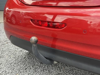 Peugeot 208 Peugeot 208 1.2 PureTech Signature Navi,Airco,Cruise,PDC,Trekhaak,Carplay,Elek ramen,N.A.P,Nieuwe APK bij Aflevering - afbeelding nr 20