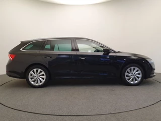 Škoda Octavia Škoda Octavia Combi 1.0 e-TSI 110pk DSG/AUT Business Edition Camera, Cruise control, Virtual cockpit - afbeelding nr 22