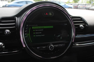 MINI Clubman MINI Clubman Mini 2.0 Cooper S Chili Serious Business / Leder / 19'' / Navigatie / Keyless / Getint glas / Parkeerhulp V+A / Stoelverwarming / DAB / Cruise Control - afbeelding nr 24