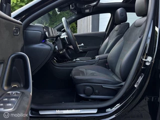 Mercedes-Benz A-Klasse Mercedes A-klasse 250 e AMG Line BOMVOL! Pano|Ambient|BLACK! - afbeelding nr 13