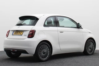 Fiat 500e Fiat 500e Icon 42 kWh Virtual Cockpit, Climate, Camera, Apple Carplay, Cruise, DAB, USB, 16'' - afbeelding nr 18