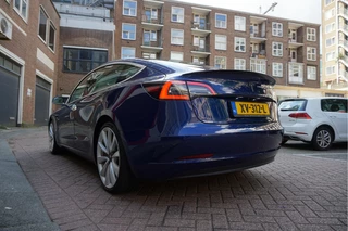 Tesla Model 3 Tesla Model 3 Performance AWD 75 kWh Long Range | Liefhebbersconditie | 464pk | Origineel Nederlands Dealer onderhouden | Carbon Spoiler | Premium Audio | 20inch - afbeelding nr 33