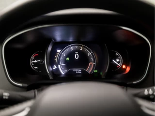 Renault Mégane Estate 141Pk Automaat (APPLE CARPLAY, VIRTUAL COCKPIT, NAVIGATIE, CLIMATE, GETINT GLAS, SPORTSTOELEN, TREKHAAK, PARKEERSENSOREN, CRUISE, NIEUWSTAAT) - afbeelding nr 20