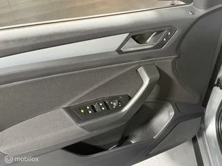 Volkswagen T-Roc Volkswagen T-Roc 1.5 TSI Style | CARPLAY | CRUISE | PDC - afbeelding nr 36