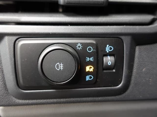Ford Transit Custom Ford Transit Custom 300 2.0 TDCI L2H1 Trend BPM VRIJ! Automaat Airco Navi Cruise - afbeelding nr 13