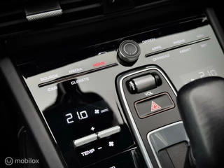 Porsche Cayenne Porsche Cayenne 3.0 E-Hybrid |Sport chrono |360 | Leder - afbeelding nr 40