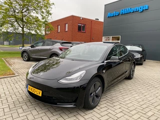 Tesla Model 3 - 294490466-0