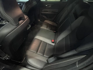 Volvo V60 Volvo V60 2.0 T5 R-Design Clima | Navi | PDC | LED | Harman / Kardon |Trekhaak - afbeelding nr 30