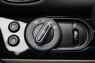 MINI Countryman MINI Countryman Mini 2.0 Cooper S E ALL4 Leer, Panoramadak, Head-Up, Virtual Cockpit, Apple Carplay, Cruise, 17'' - afbeelding nr 34
