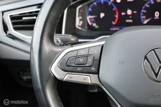 Volkswagen Polo Volkswagen Polo 1.0 TSI R-line / Navi / Carplay / Camera - afbeelding nr 16
