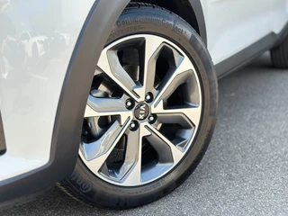 Kia Stonic Kia Stonic 1.0 T-GDi DynamicPlus Line / Carplay / Navi / Camera / keyless - afbeelding nr 4