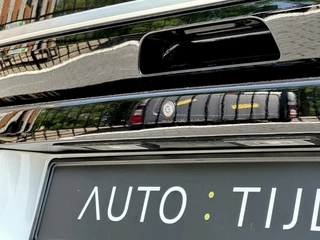BMW i3 BMW i3 120Ah 42 kWh, PANO, NAVI, CRUISE, LED, ECC-AIRCO, CAMERA, STOELVERWARMING, LICHTMETAAL 18