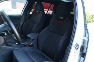 Škoda Octavia Skoda Octavia Combi 2.0 TSI RS / 230PK! / DSG / Pano / Canton / Camera / Trekhaak / 18