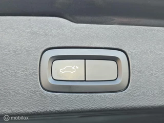 Volvo V60 VOLVO V60 2.0 T5 250PK R-DESIGN CAMERA LEER TREKHAAK CARPLAY - afbeelding nr 28