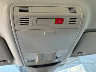 Volkswagen Passat Volkswagen Passat Variant 1.5 TSi Aut. Business Camera Trekhaak - afbeelding nr 36