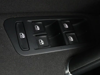 Volkswagen Golf Volkswagen Golf 1.0 TSI Comfortline | 1e eigenaar | Carplay |  Adaptive cruise | Navigatie | Climate control | Parkeerhulp | Bluetooth - afbeelding nr 26