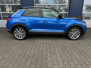 Volkswagen T-Roc Volkswagen T-Roc 1.5 TSI SPORT TREKHAAK. CAMERA. AUTOMAAT. ALL.IN. - afbeelding nr 3