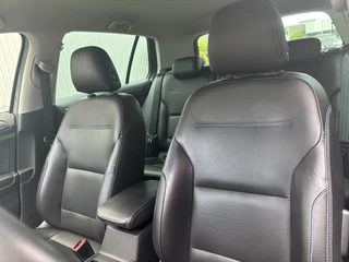 Volkswagen e-Golf Volkswagen e-Golf E-Golf Full-option leer/Apple-carplay/Navi/premium audio/dodehoe - afbeelding nr 20
