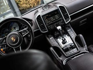 Porsche Cayenne Porsche Cayenne 3.0 S E-Hybrid|PANO|SPORT CHRONO|BOSE|360° - afbeelding nr 23
