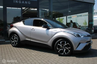 Toyota C-HR Toyota C-HR 1.8 Hybrid Premium/LED/ECC/CAMERA/ - afbeelding nr 8