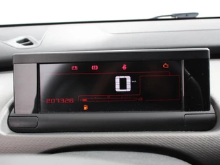 Citroën C4 Cactus Citroen C4 Cactus 1.2 PureTech Shine | Navigatie | Climate Control | Camera | Cruise Control | Handel/Export! - afbeelding nr 10