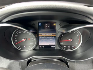 Mercedes-Benz GLC Mercedes-Benz GLC Coupe 250 4M AMG Carplay Leder Navi LED Camera Trekhaak NL-auto - afbeelding nr 9