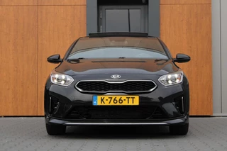 Kia ProCeed Kia ProCeed 1.5T-GDi MHEV 160PK GT-Line | Panoramadak - afbeelding nr 13