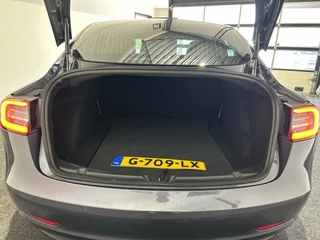 Tesla Model 3 | Wit leer interieur | - afbeelding nr 21